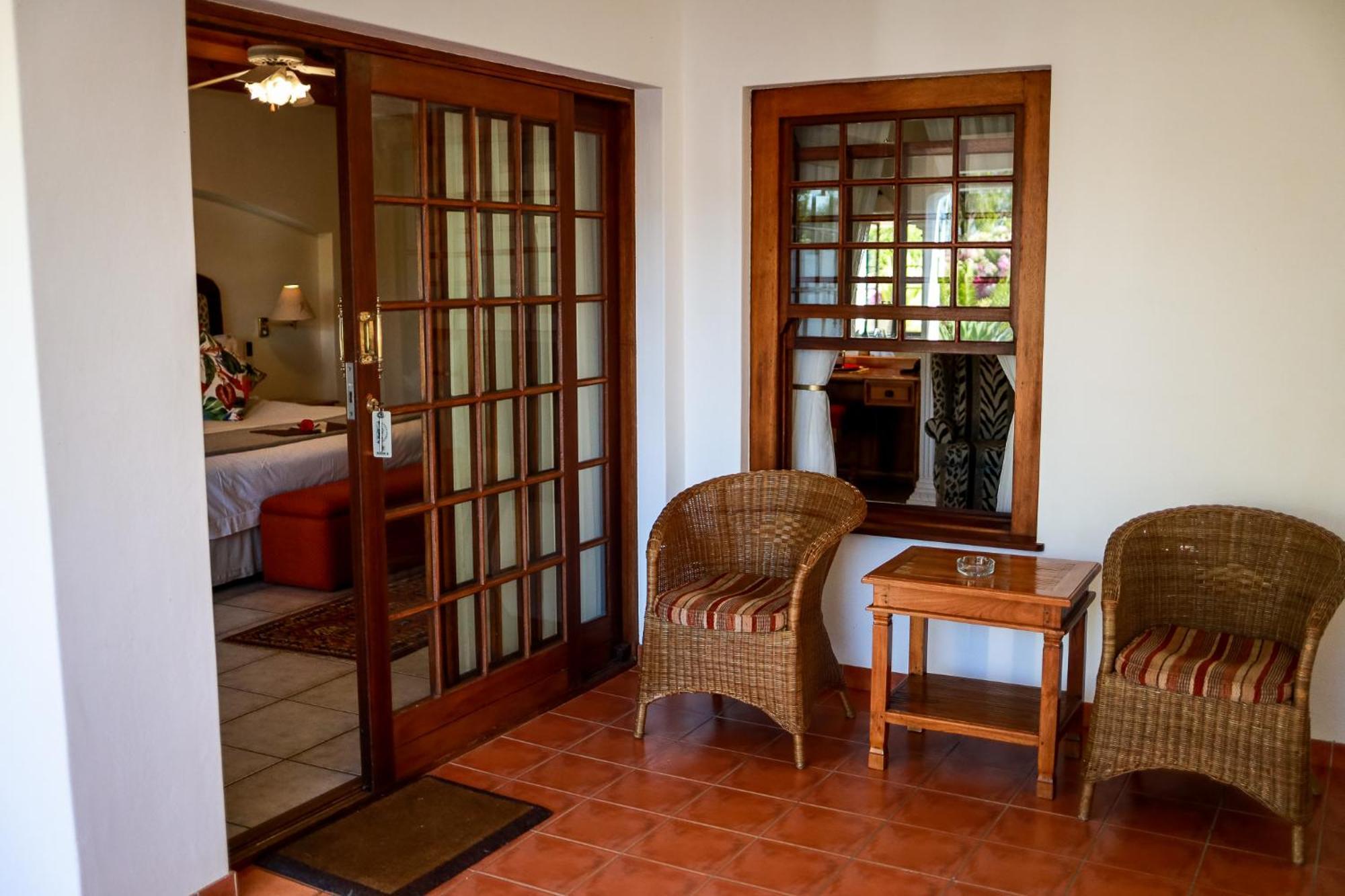 Altes Landhaus Country Lodge เอาท์สโฮร์น ภายนอก รูปภาพ